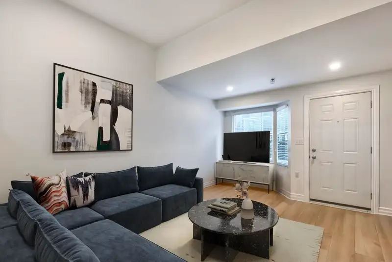 205 1166 W 6TH AVENUE - photo 3 of 19