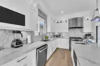 16520 20A AVENUE - thumbnail 4