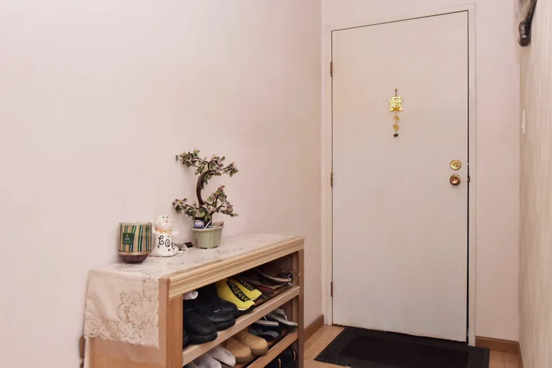 281C 8635 120 STREET - photo 3 of 19