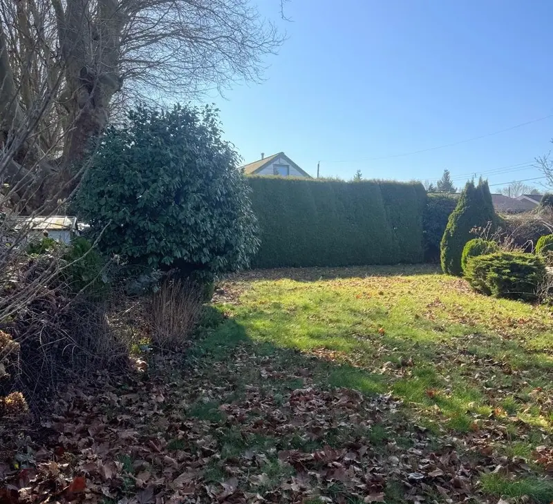 2600 WELLINGTON CRESCENT - photo 4 of 16