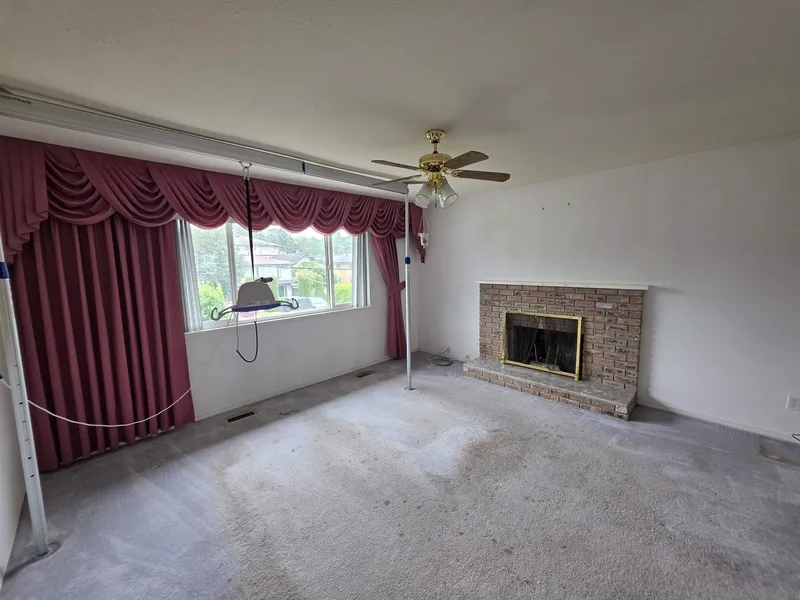 3141 JERVIS STREET - photo 2 of 9