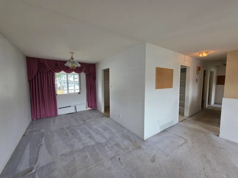 3141 JERVIS STREET - photo 3 of 9