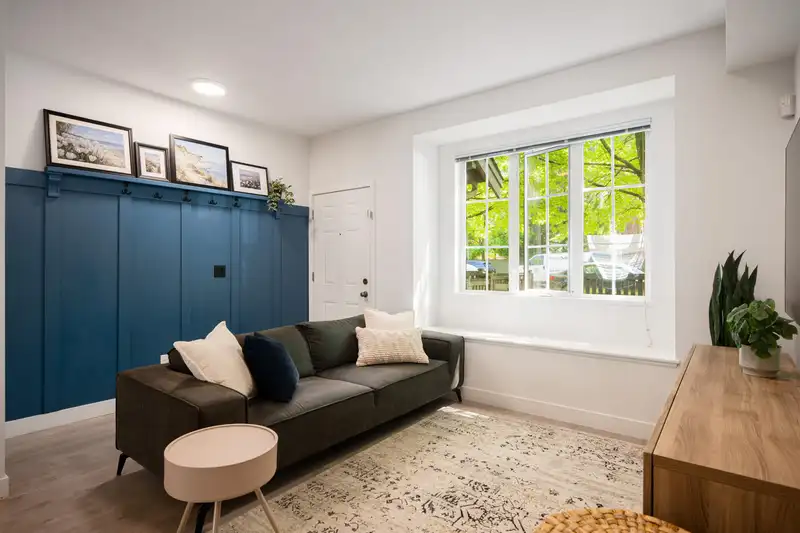 2 8533 CUMBERLAND PLACE - photo 1 of 38