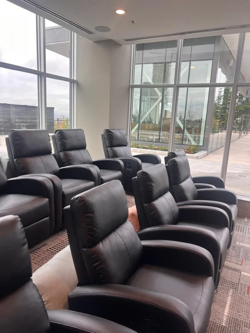 3211 13675 107A AVENUE - photo 2 of 25