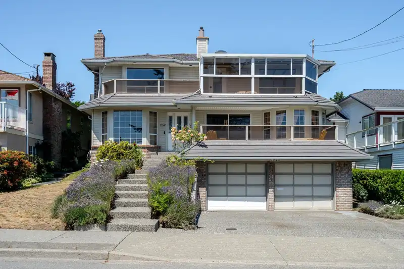 15545 BUENA VISTA AVENUE - photo 1 of 18