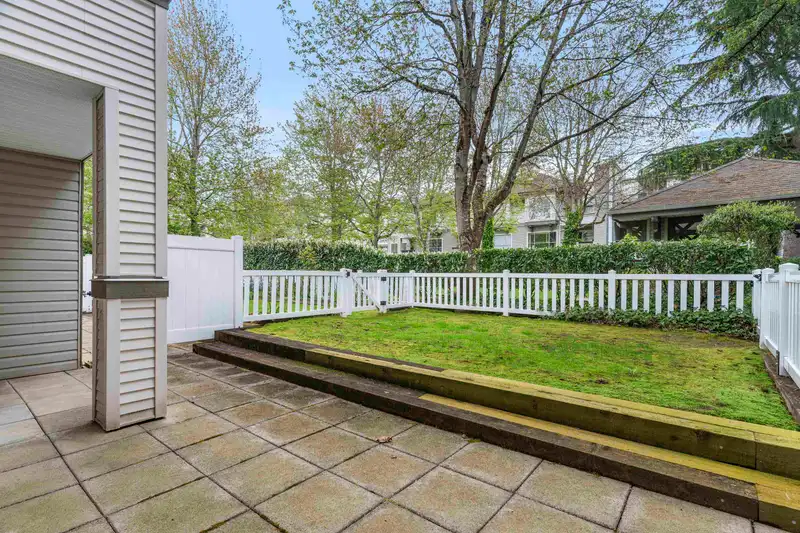 119 8880 JONES ROAD - photo 1 of 33