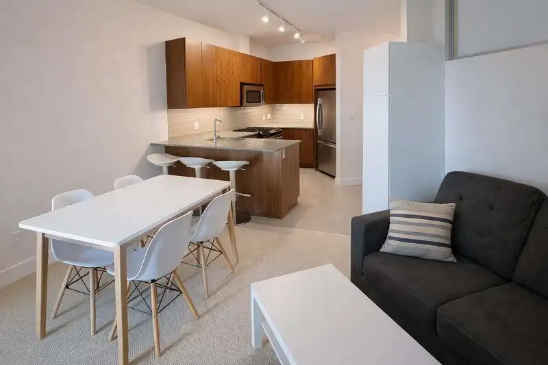 405 5889 IRMIN STREET - photo 1 of 13