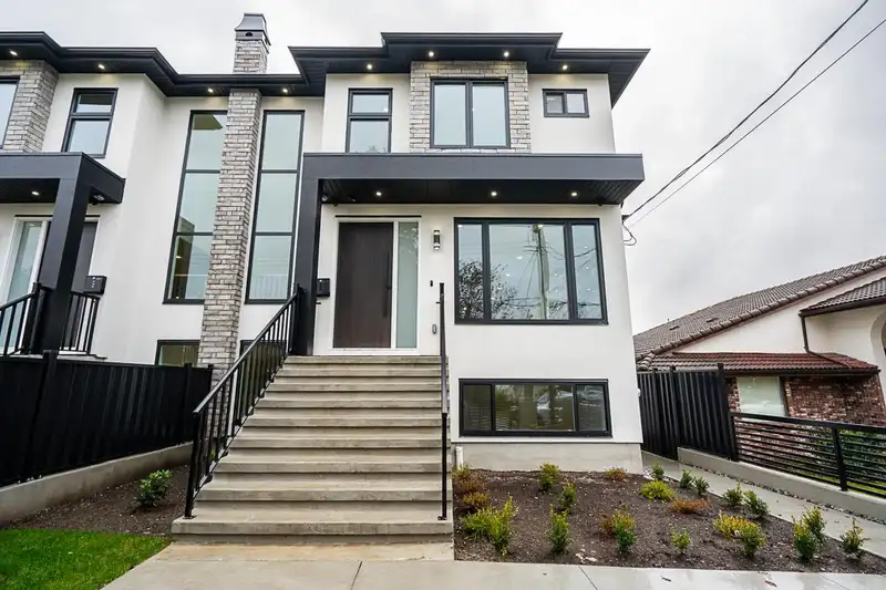 6150 NAPIER STREET - photo 3 of 40