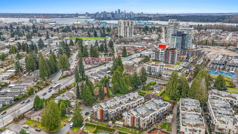 176 2035 GLENAIRE DRIVE - photo 3 of 25