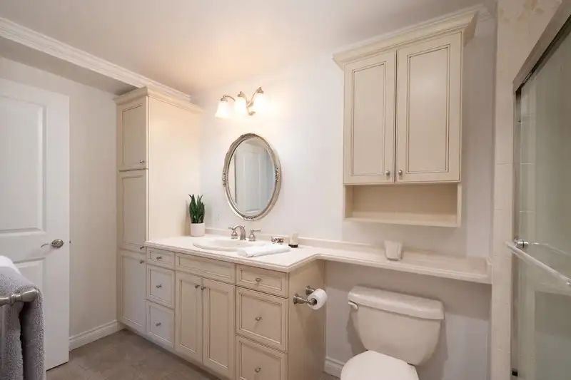 207 333 WETHERSFIELD DRIVE - photo 4 of 40