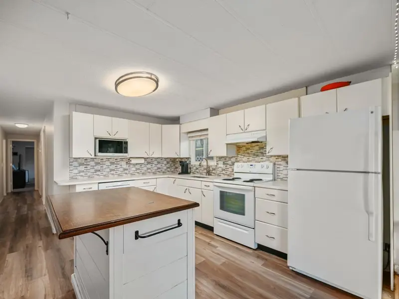 82 19658 PINYON LANE - photo 1 of 25