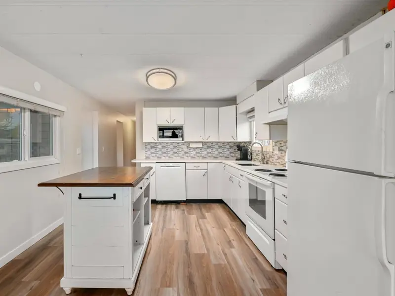 82 19658 PINYON LANE - photo 2 of 25