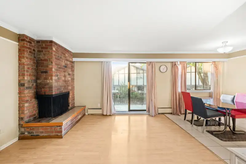 8985 HORNE STREET - photo 2 of 20