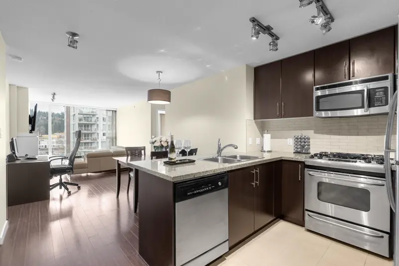 1202 660 NOOTKA WAY - photo 1 of 25