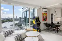 2105 1033 MARINASIDE CRESCENT - thumbnail 10