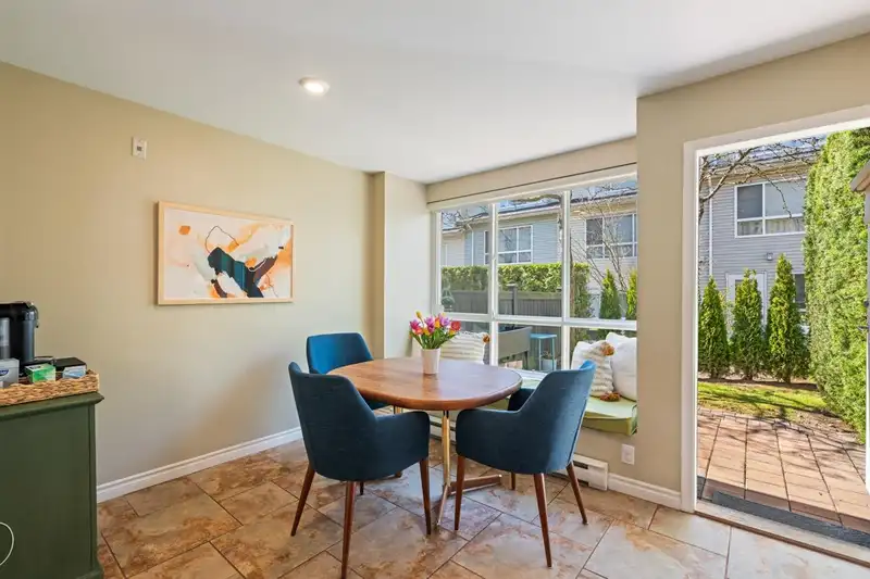 7350 HAWTHORNE TERRACE - photo 4 of 40