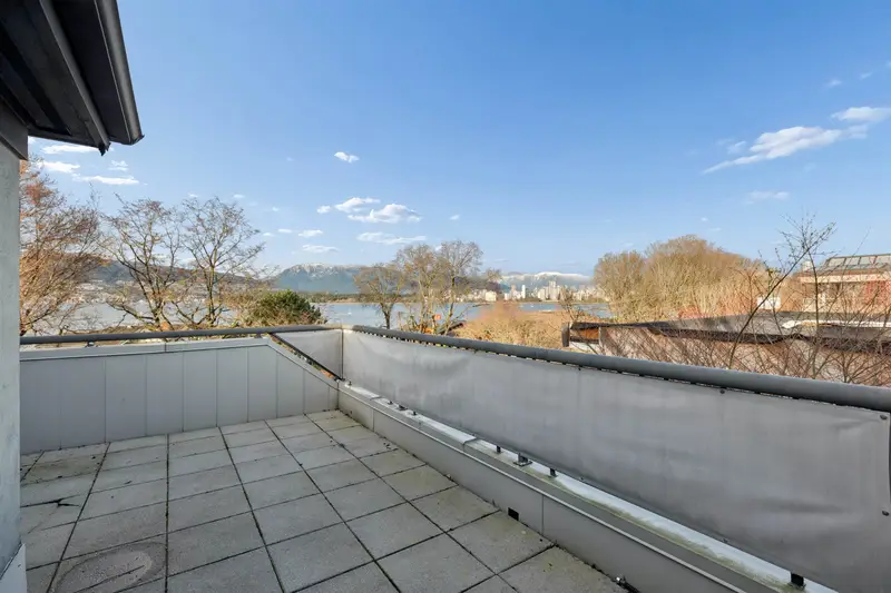 2518 POINT GREY ROAD - photo 2 of 25