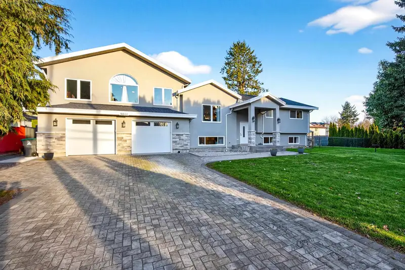 9044 144 STREET - photo 2 of 25