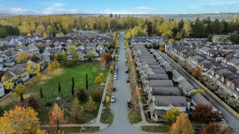 18871 71 AVENUE - photo 2 of 25