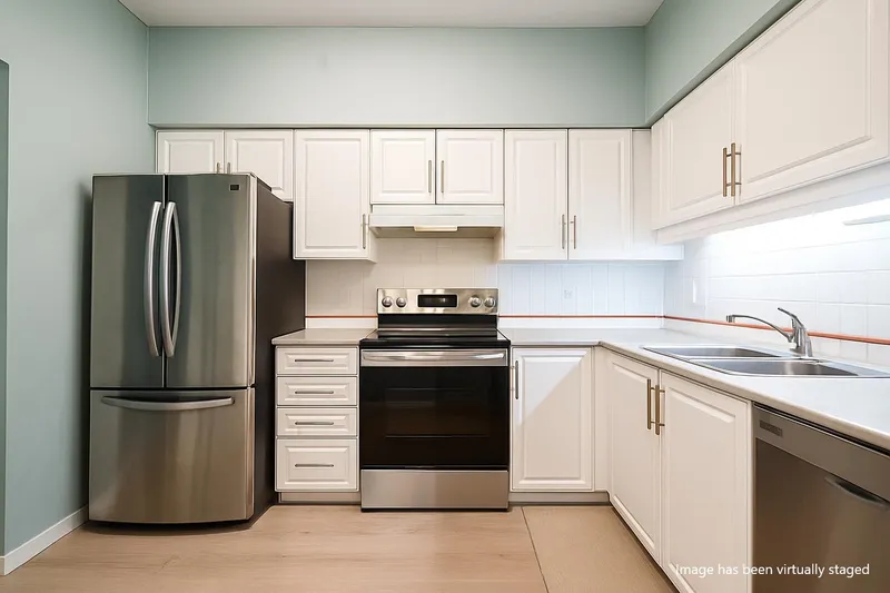 125 13911 70 AVENUE - photo 3 of 20