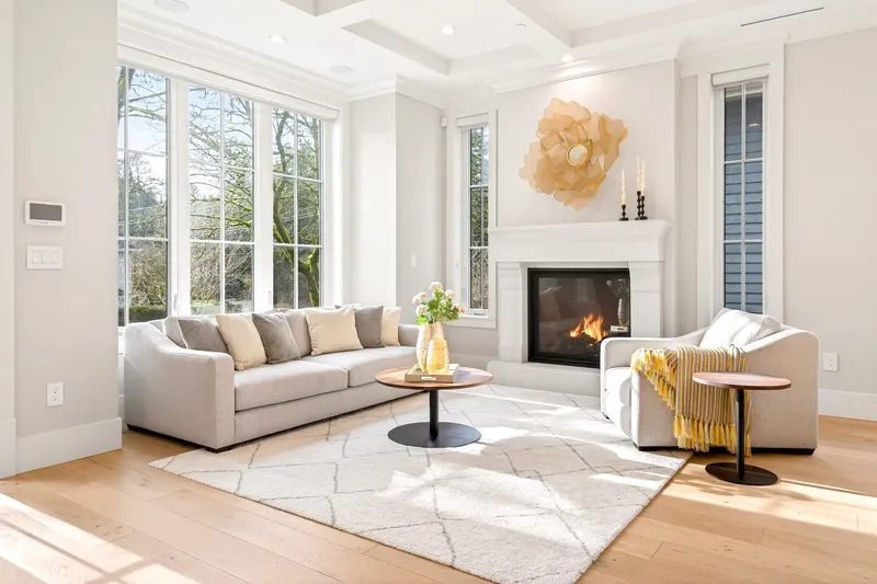 4089 W 19TH AVENUE - photo 4 of 25