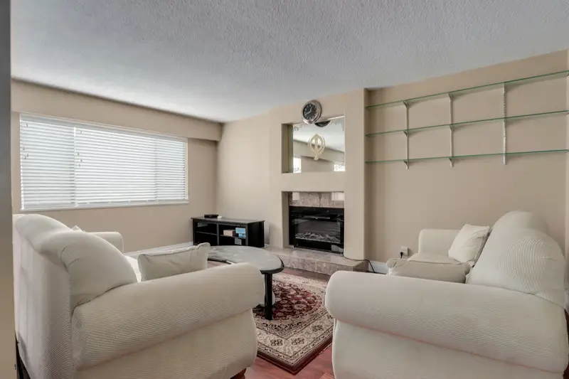 6525 DENBIGH AVENUE - photo 3 of 25