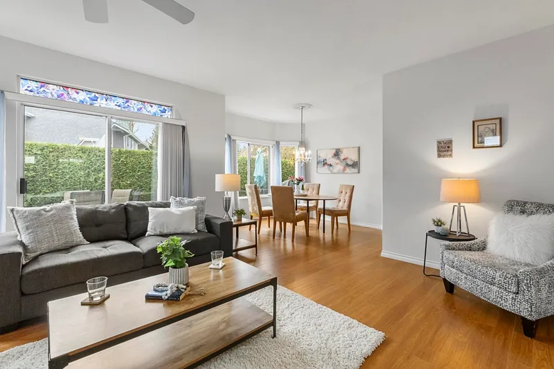 132 13895 102 AVENUE - photo 3 of 25