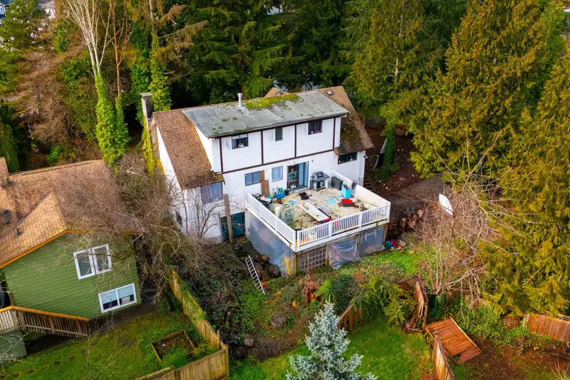 1327 NESTOR STREET - photo 3 of 14