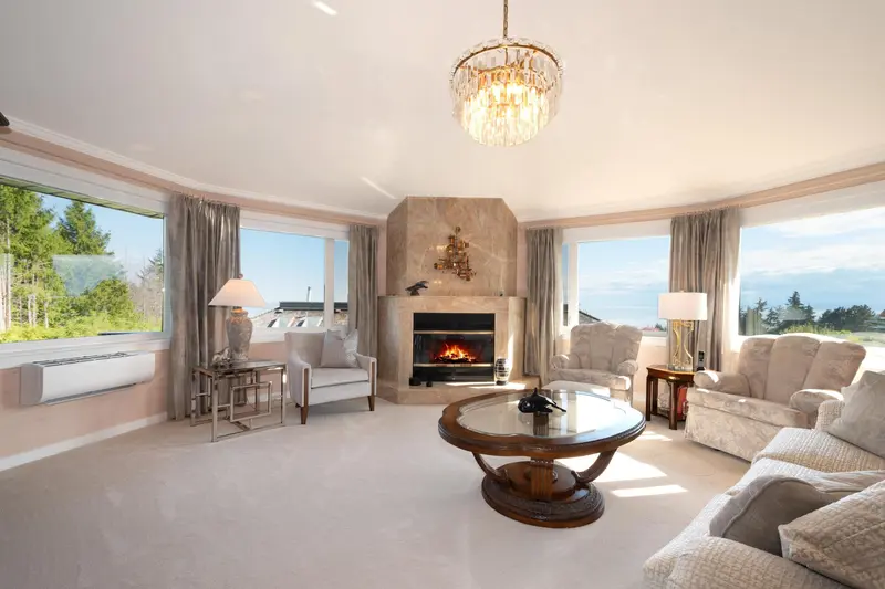 4228 ROCKRIDGE CRESCENT - photo 3 of 25