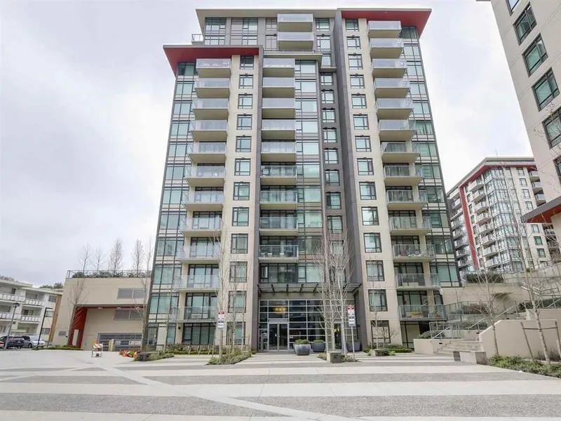 1805 7368 GOLLNER AVENUE - photo 3 of 17