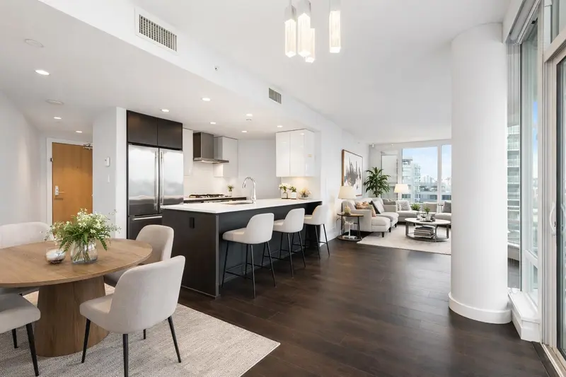 1726 1618 QUEBEC STREET - photo 3 of 18