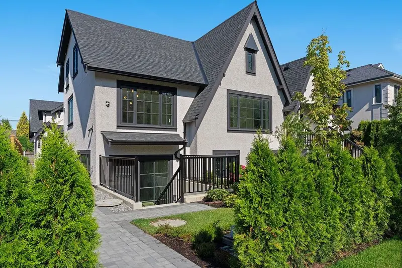 6851 CYPRESS STREET - photo 1 of 8