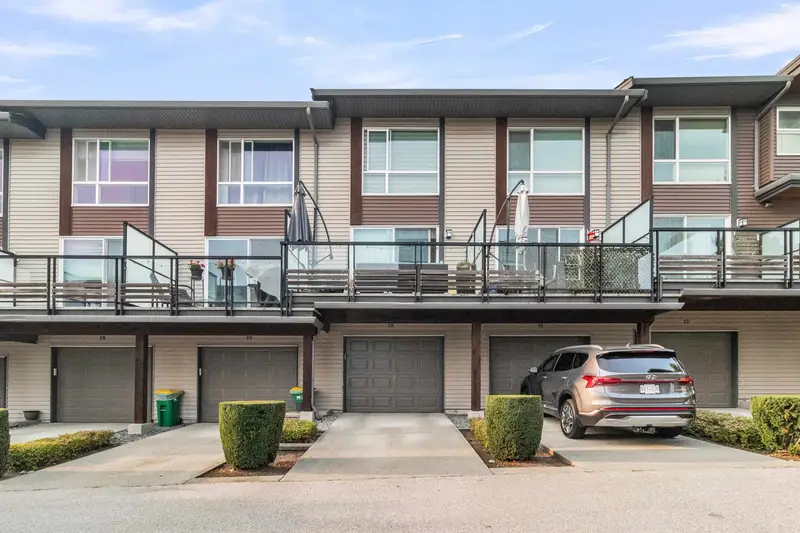 30 16223 23A AVENUE - photo 3 of 25