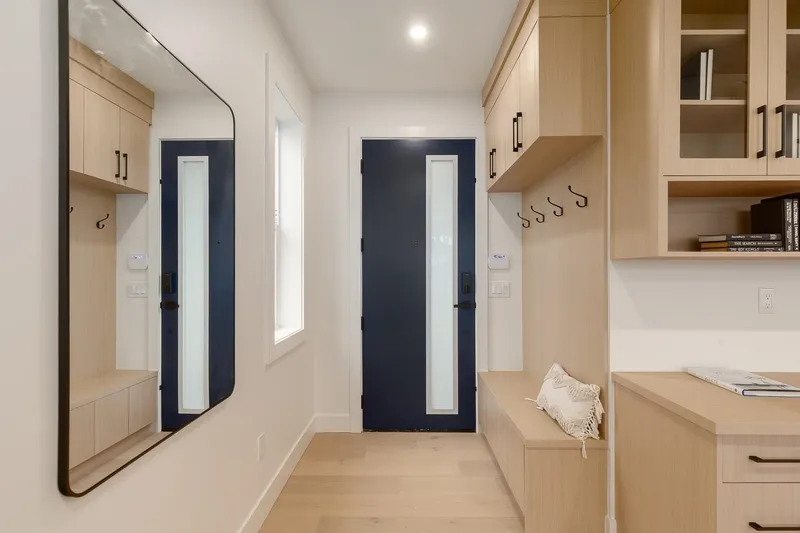 2 3506 E PENDER STREET - photo 2 of 21