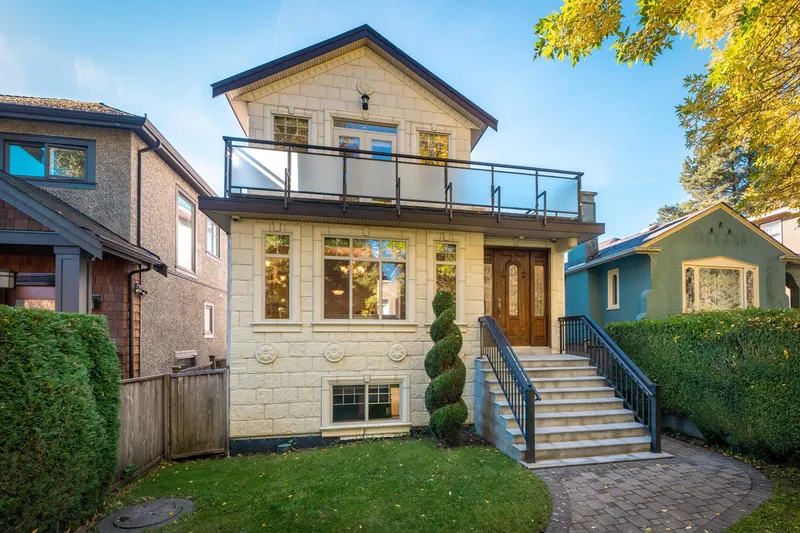 3716 W 17TH AVENUE - photo 1 of 23