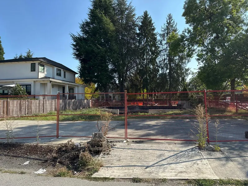 6498 CARTIER STREET - photo 1 of 2