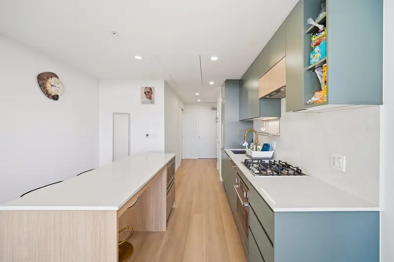 607 13573 98A AVENUE - photo 2 of 25