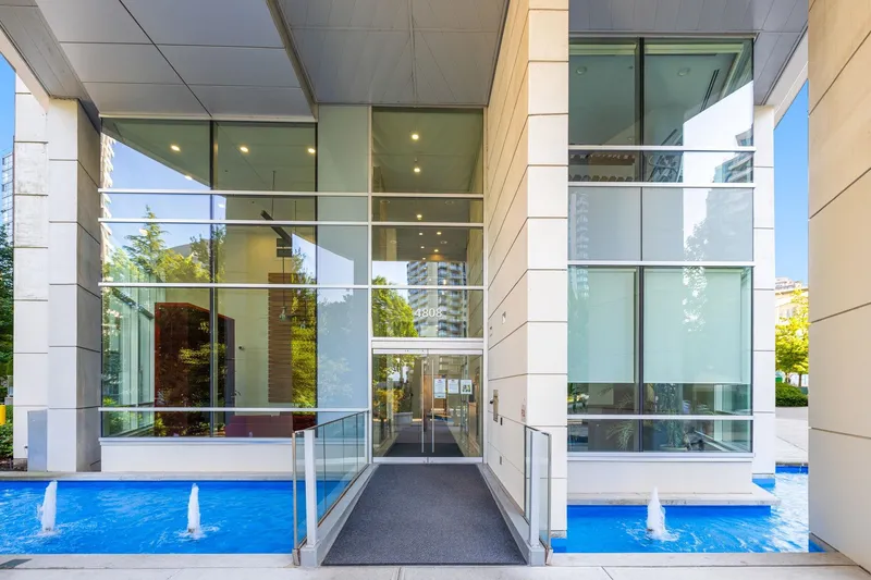 2106 4808 HAZEL STREET - photo 2 of 25