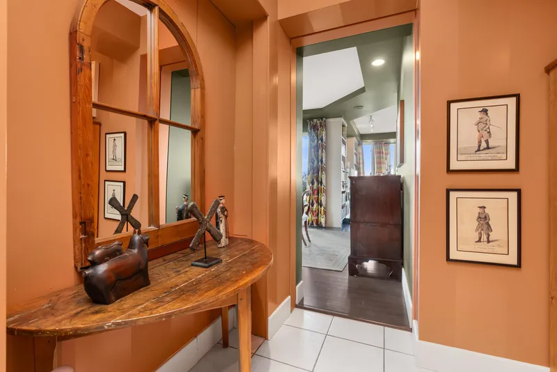 8 2838 BIRCH STREET - photo 4 of 25