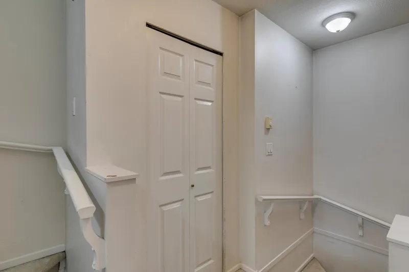 50 123 SEVENTH STREET - photo 4 of 25