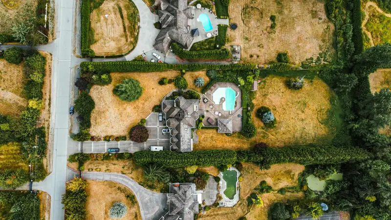 21398 78 AVENUE - photo 4 of 10