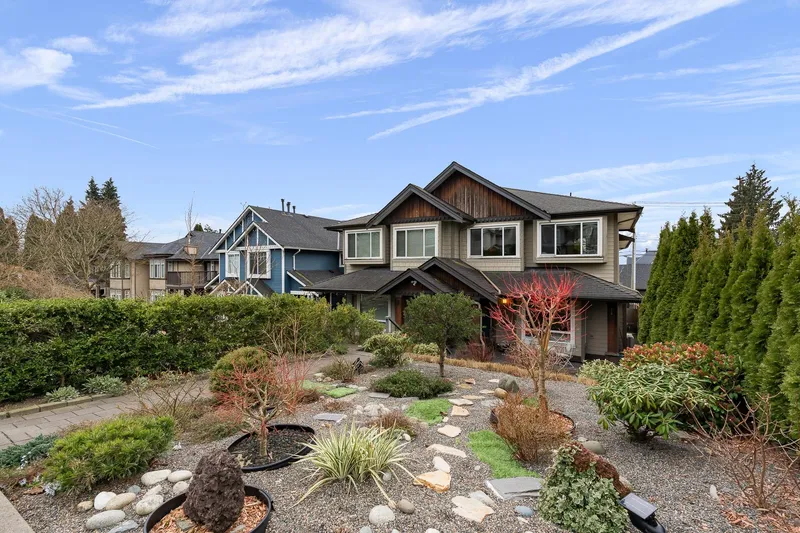 307 E 6TH STREET - photo 1 of 25