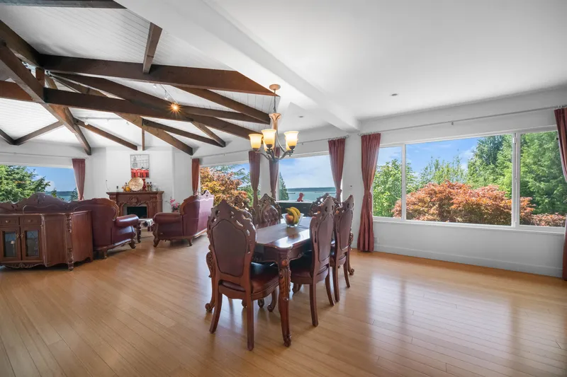 4246 ROCKRIDGE ROAD - photo 4 of 25