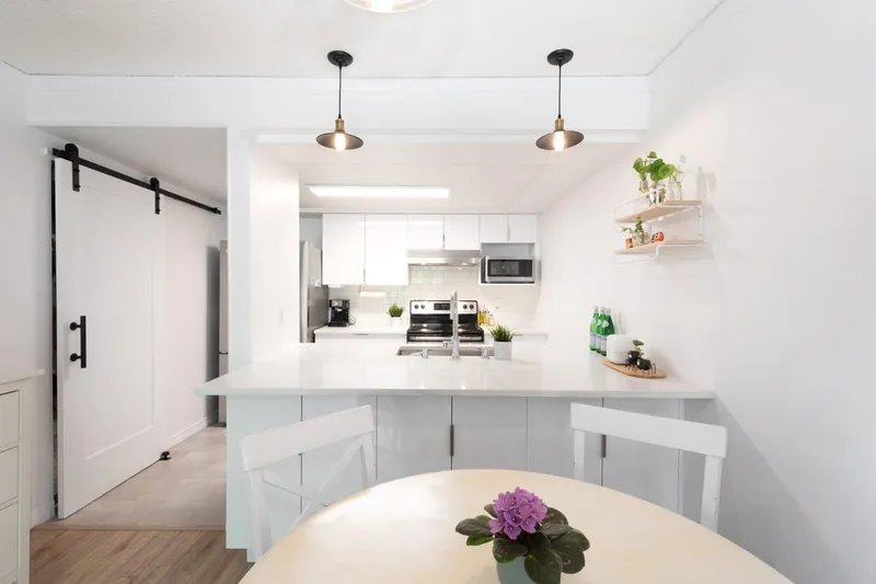 8 385 GINGER DRIVE - photo 2 of 25