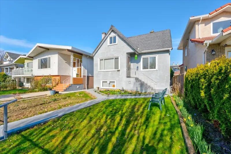 155 E 54TH AVENUE - photo 2 of 25