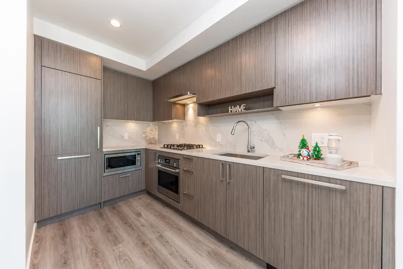 3305 13350 CENTRAL AVENUE - photo 4 of 25