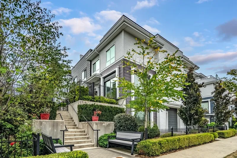 30 16337 23A AVENUE - photo 4 of 25