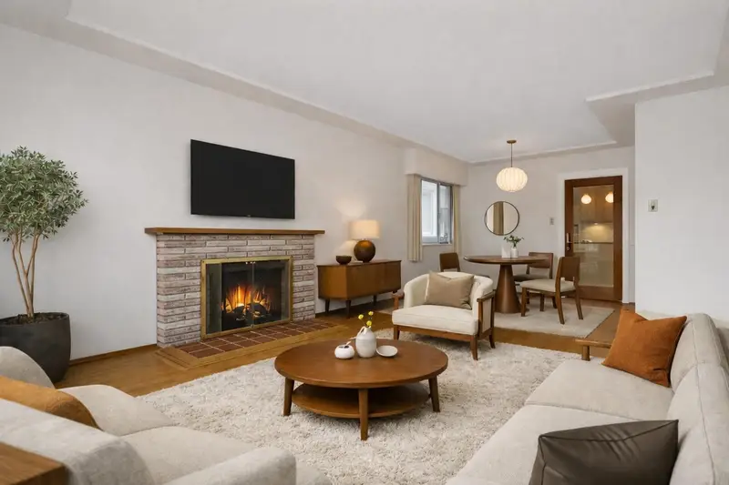 133 W 63RD AVENUE - photo 4 of 25