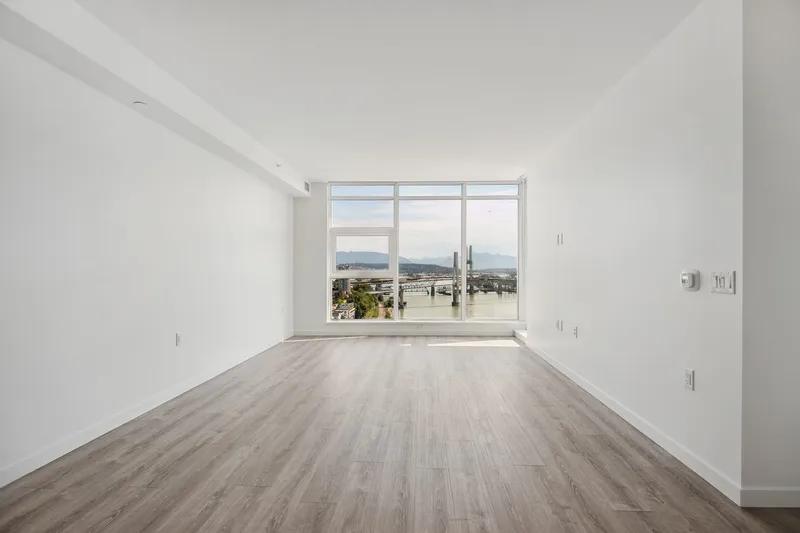 601 660 QUAYSIDE DRIVE - photo 3 of 25