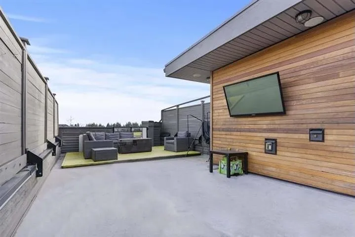 8 7811 209 STREET - photo 3 of 21